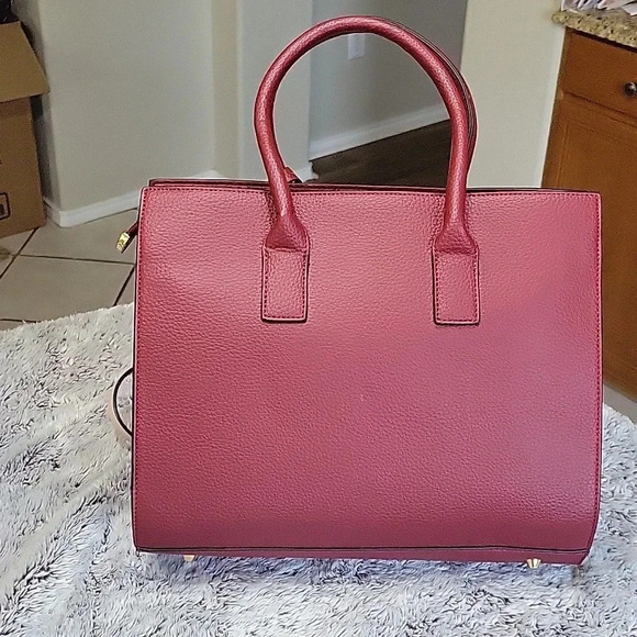 NWOT Maroon colored bag‎ - Picture 2 of 10